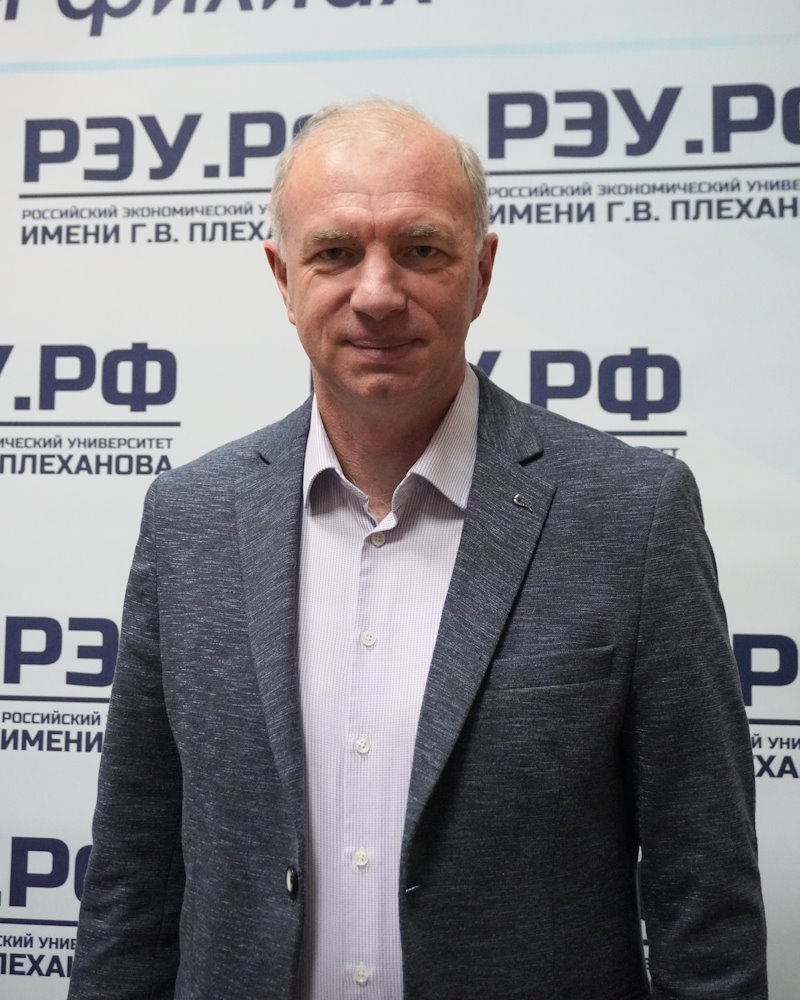 Заря Игорь Викторович