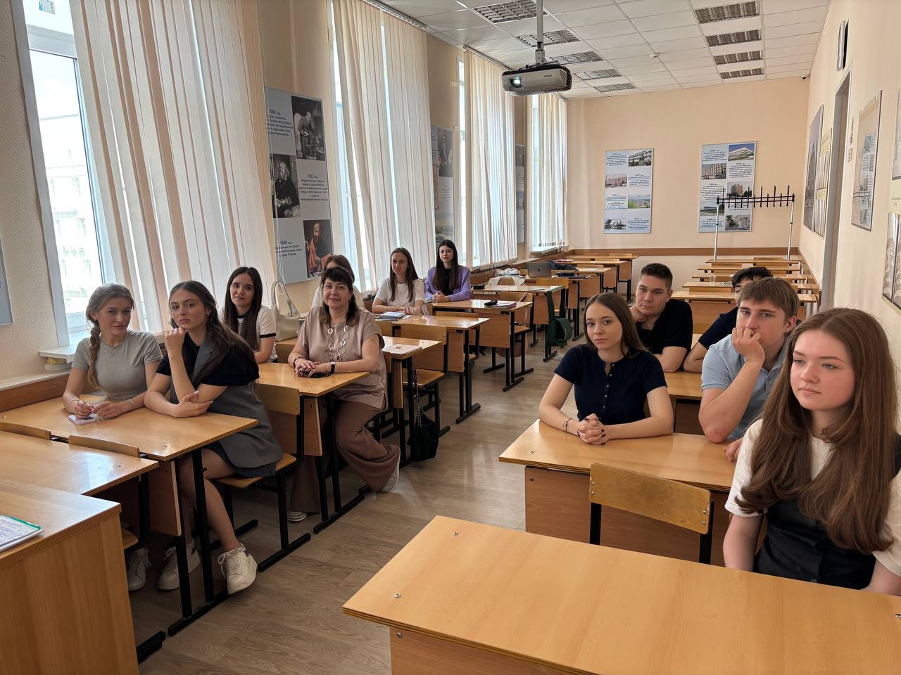 День славянской письменности и культуры в Тульском филиале РЭУ им. Г.В. Плеханова День славянской письменности и культуры в Тульском филиале РЭУ им. Г.В. Плеханова